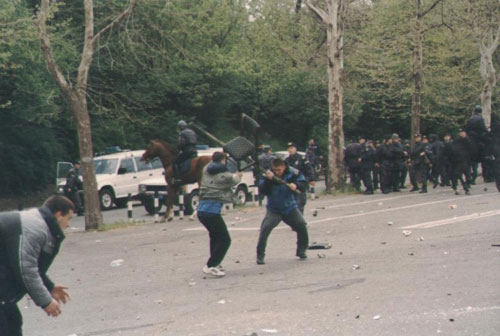 gal/2000-2001/partizan_zvezda_fight1.jpg