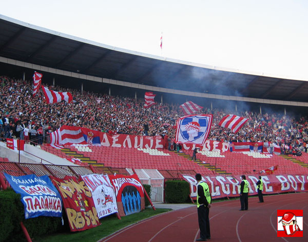 gal/2006-2007/cz_mladost/delije02.jpg