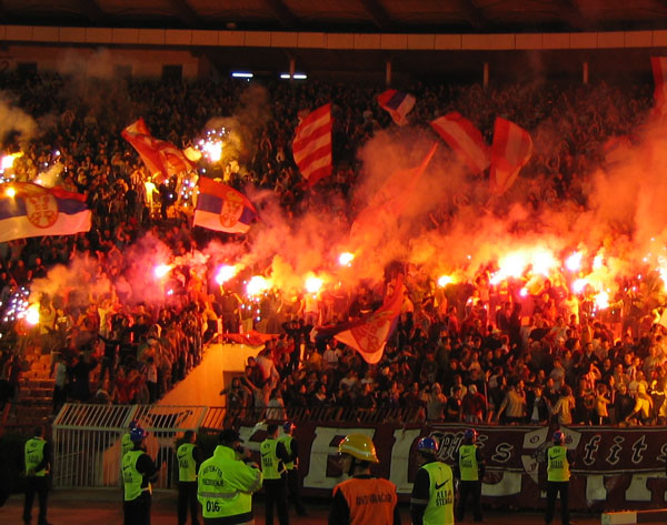 gal/2006-2007/cz_partizan_kup/delije9.jpg