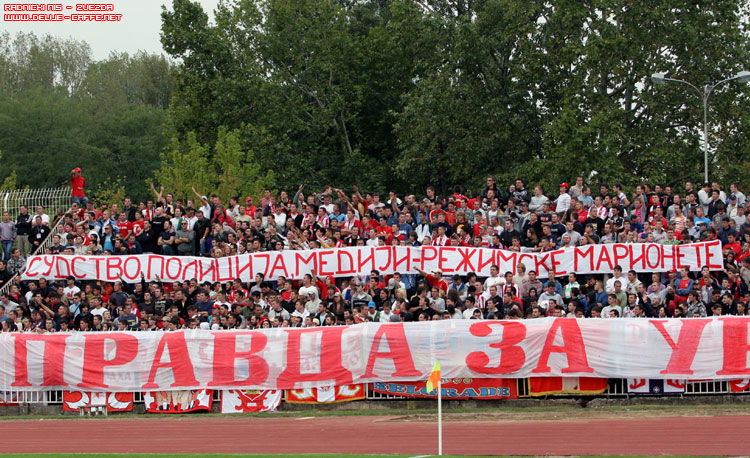 gal/2008-2009/radnicki_nis_cz/delije3.jpg